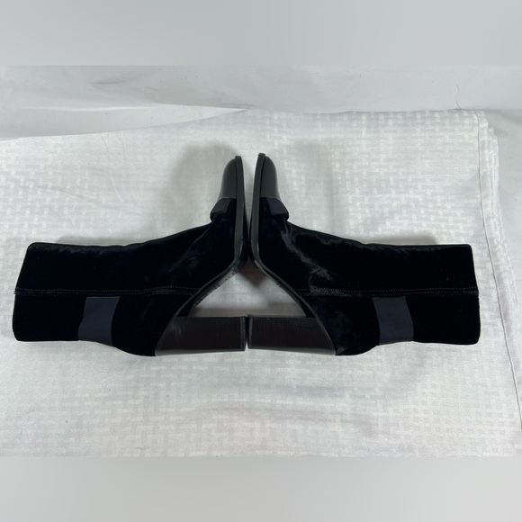 7009: Yves Saint Laurent Rive Gauche Velvet Ankle Boots 35.5 IT - Picture 6 of 12